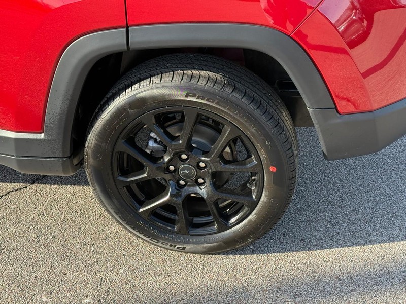 Jeep Compass Vehicle Full-screen Gallery Image 4