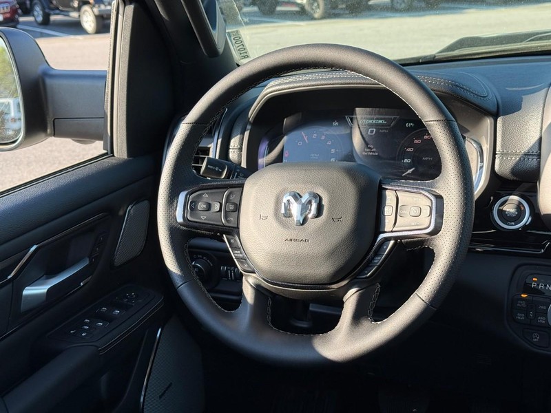 Ram 1500 Vehicle Image 09