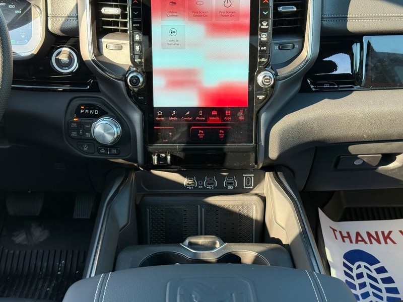 Ram 1500 Vehicle Image 12