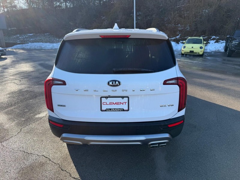 Kia Telluride Vehicle Full-screen Gallery Image 7