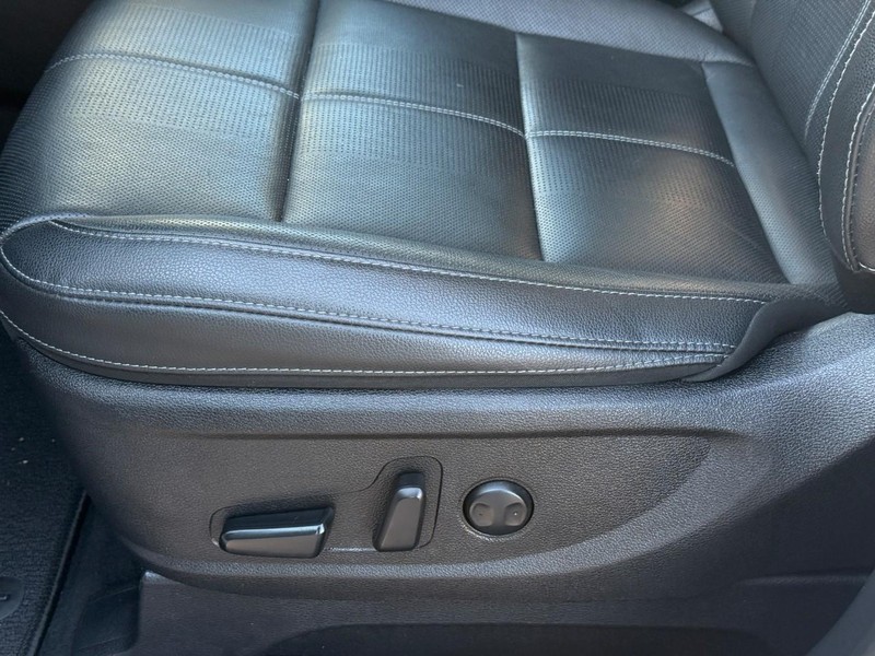 Kia Telluride Vehicle Full-screen Gallery Image 19