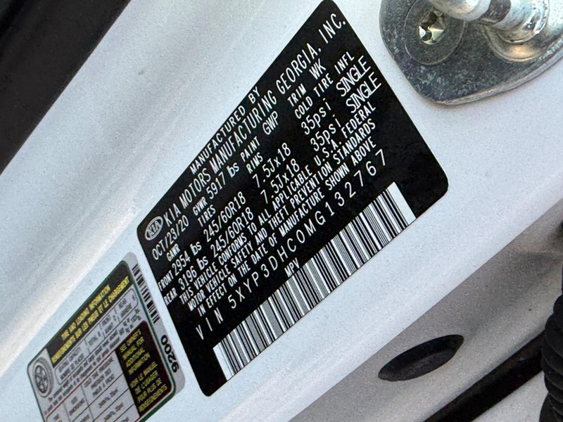 Kia Telluride Vehicle Full-screen Gallery Image 27