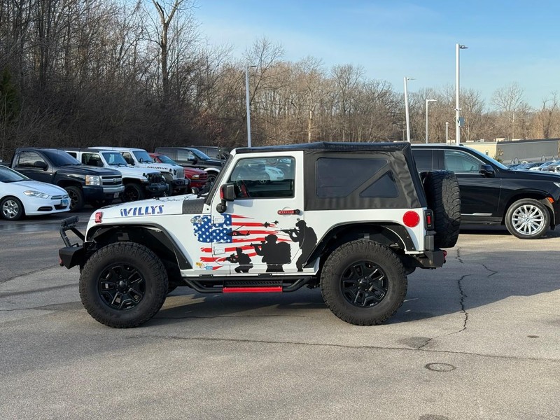 Jeep Wrangler Vehicle Image 03