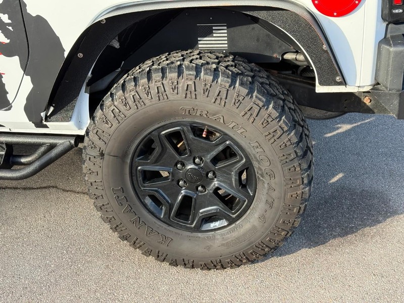 Jeep Wrangler Vehicle Image 05