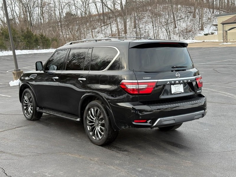 Nissan Armada Vehicle Image 04