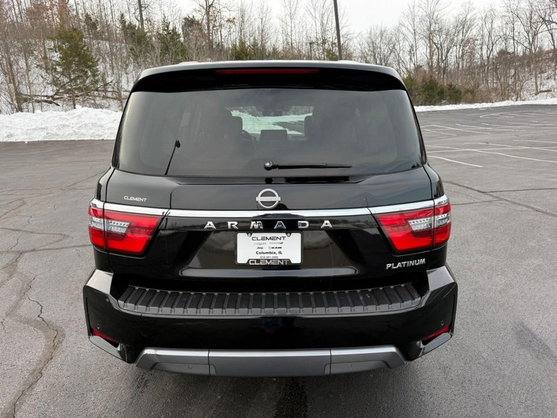 Nissan Armada Vehicle Image 09