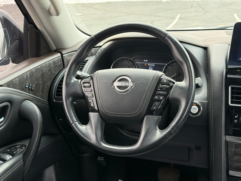 Nissan Armada Vehicle Image 17