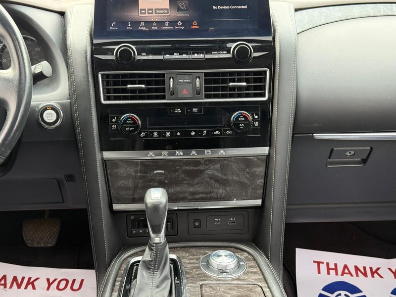 Nissan Armada Vehicle Image 19