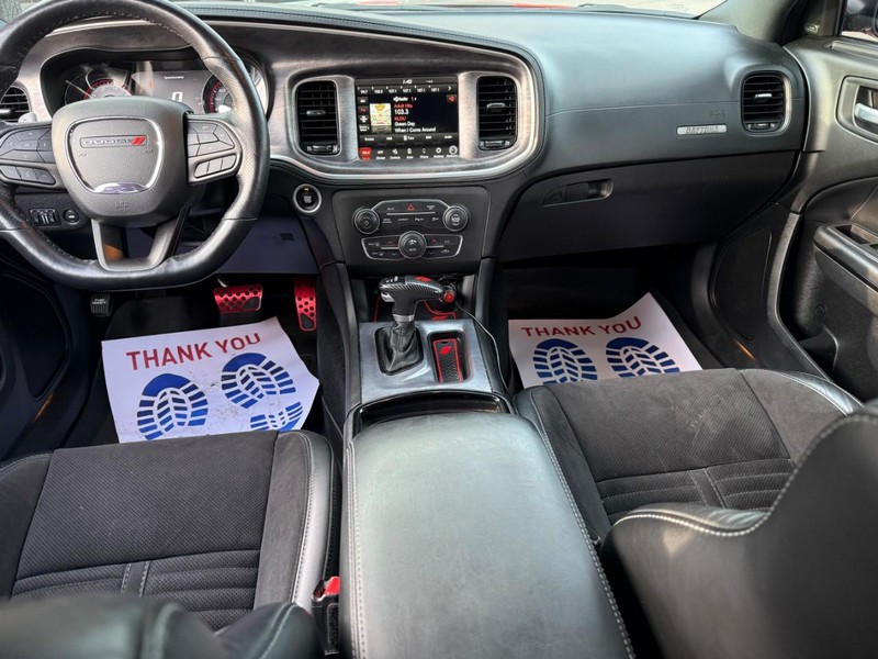 Dodge Charger Vehicle Image 14