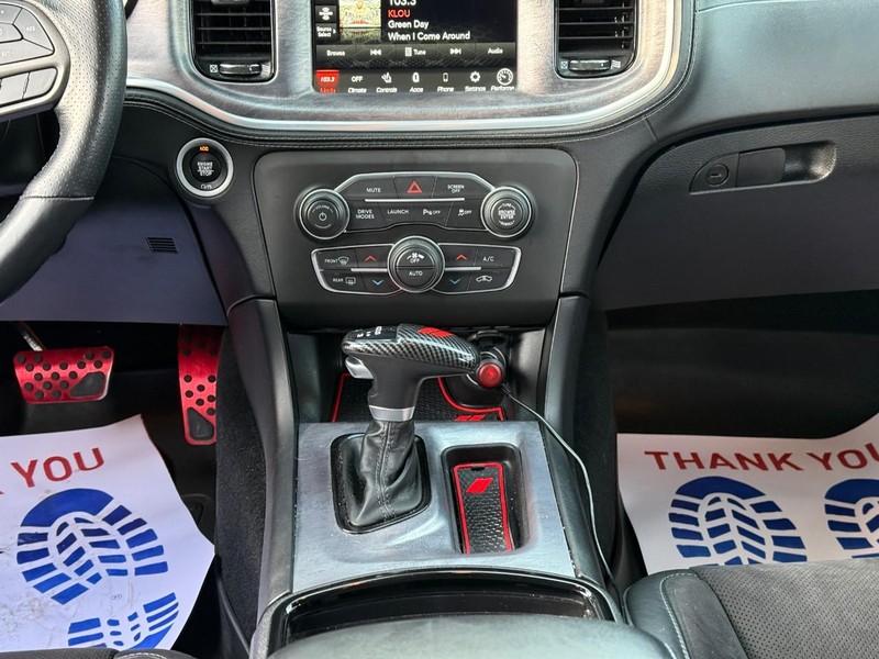 Dodge Charger Vehicle Image 17