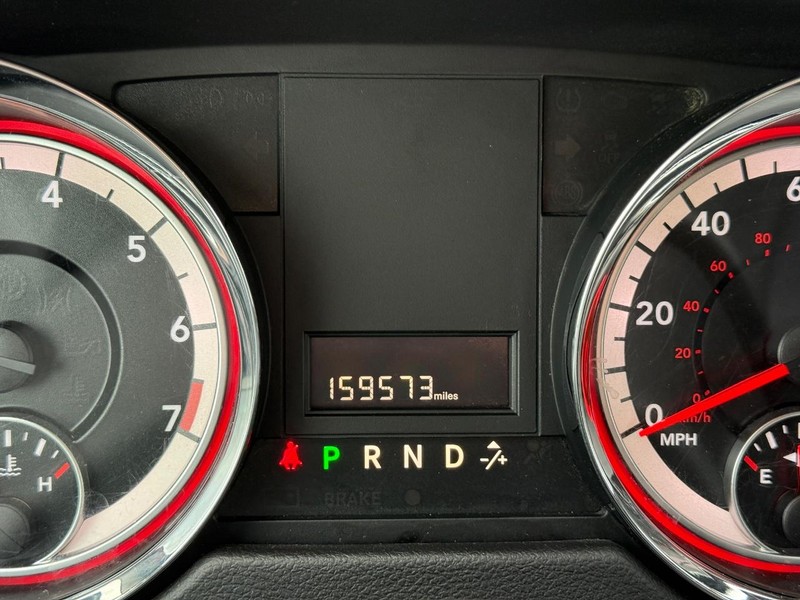 Dodge Grand Caravan Vehicle Image 23