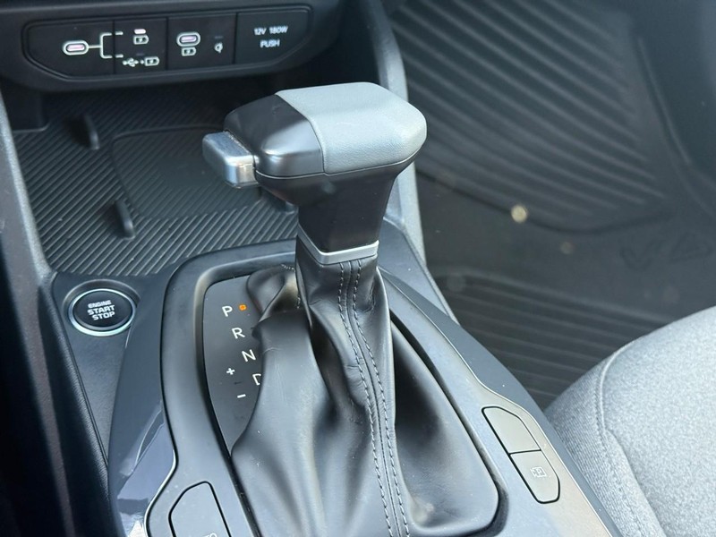 Kia K4 Vehicle Image 25