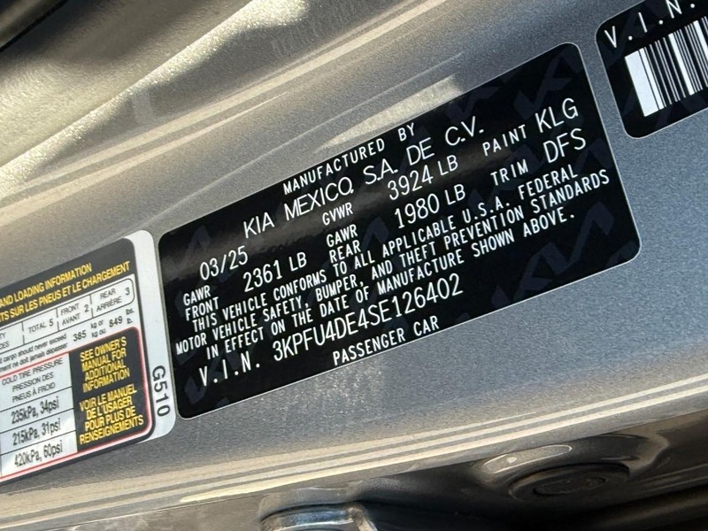 Kia K4 Vehicle Image 28