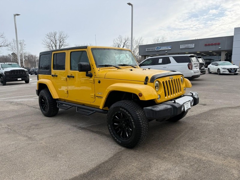 Jeep Wrangler Unlimited Vehicle Full-screen Gallery Image 8