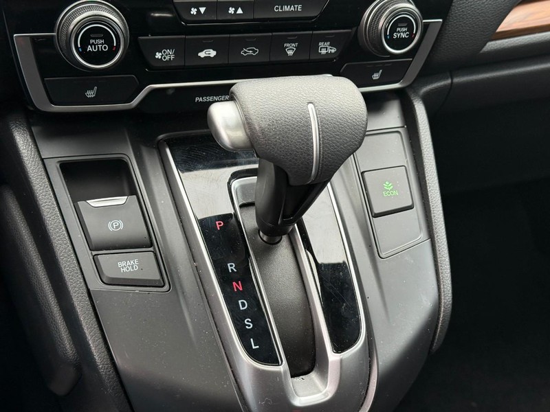 Honda CR-V Vehicle Image 24