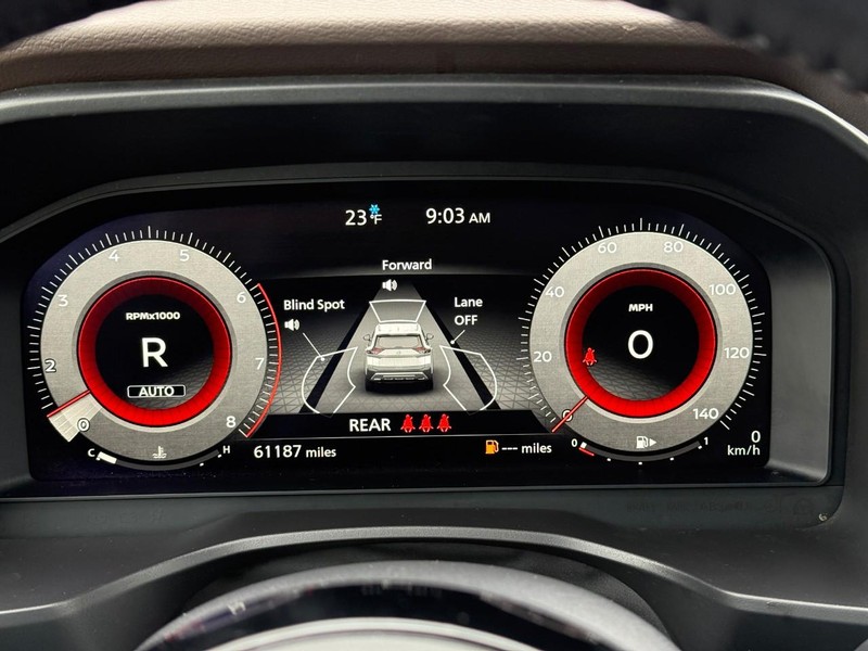 Nissan Rogue Vehicle Image 28