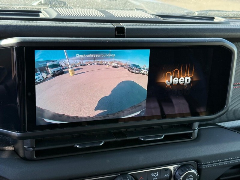 Jeep Wrangler Vehicle Image 20