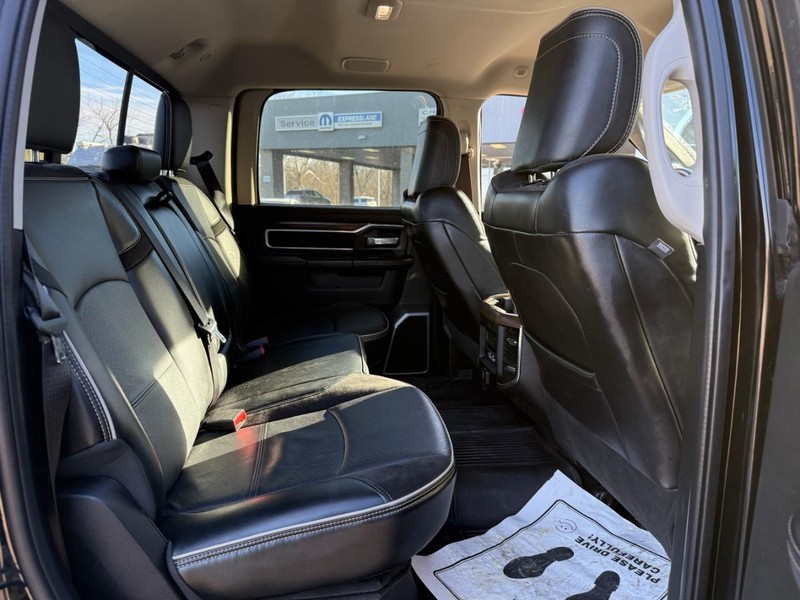 Ram 3500 Vehicle Image 13