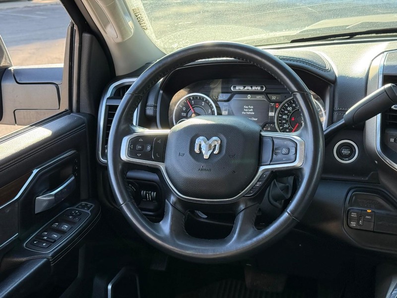 Ram 3500 Vehicle Image 15