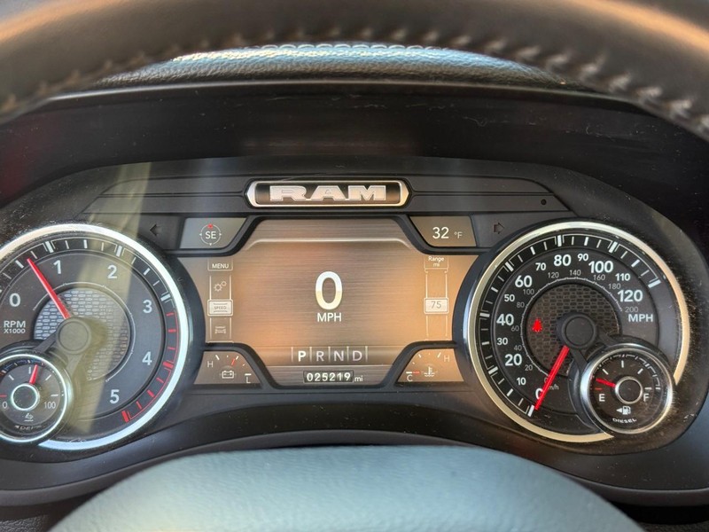 Ram 3500 Vehicle Image 22