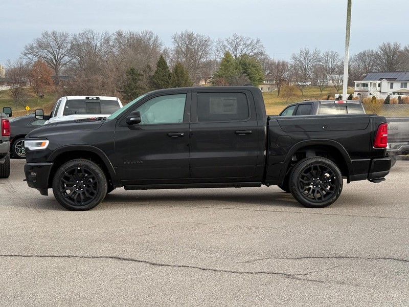 Ram 1500 Vehicle Image 03