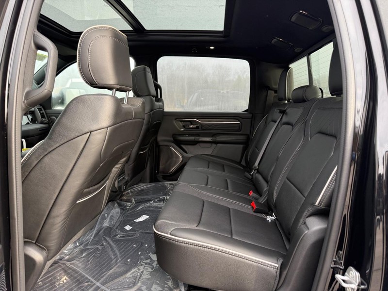 Ram 1500 Vehicle Image 07