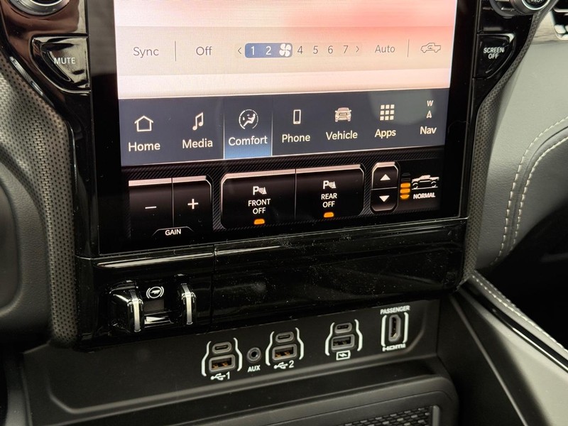 Ram 1500 Vehicle Image 20