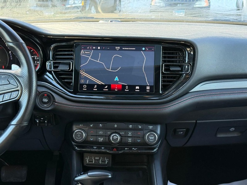 Dodge Durango Vehicle Full-screen Gallery Image 15