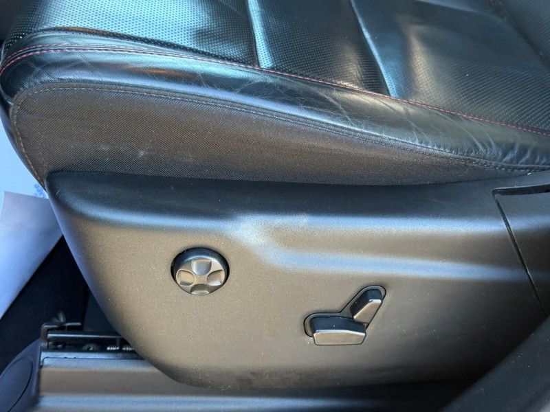 Dodge Durango Vehicle Full-screen Gallery Image 20