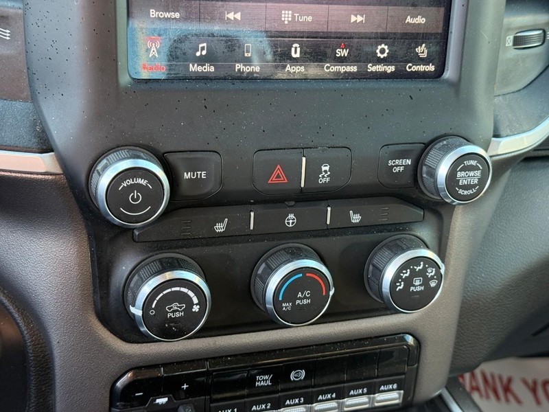 Ram 2500 Vehicle Full-screen Gallery Image 20