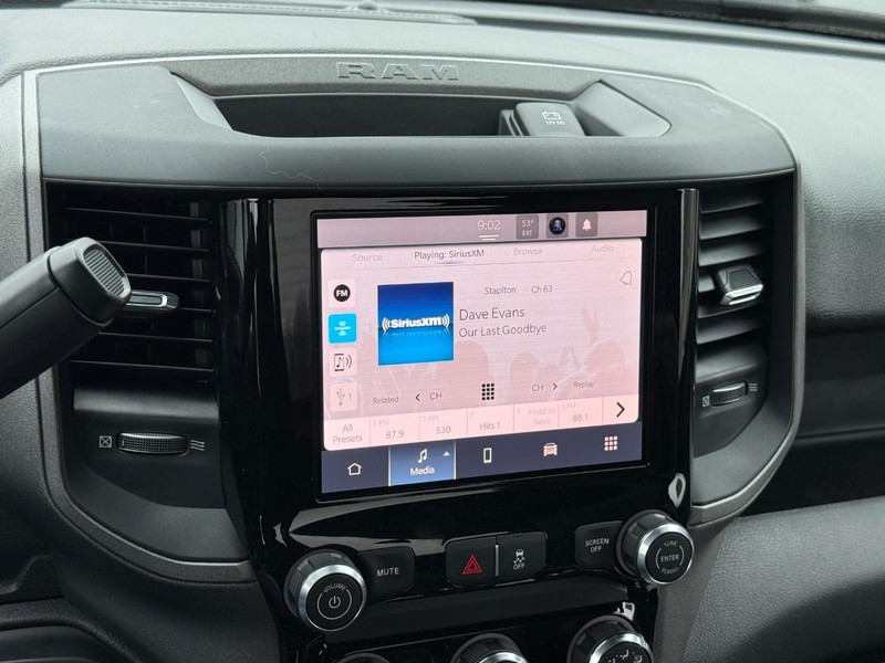 Ram 5500 Chassis Cab Vehicle Full-screen Gallery Image 11