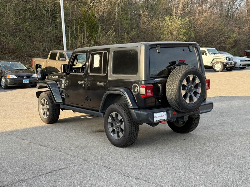 Jeep Wrangler Unlimited Vehicle Full-screen Gallery Image 3
