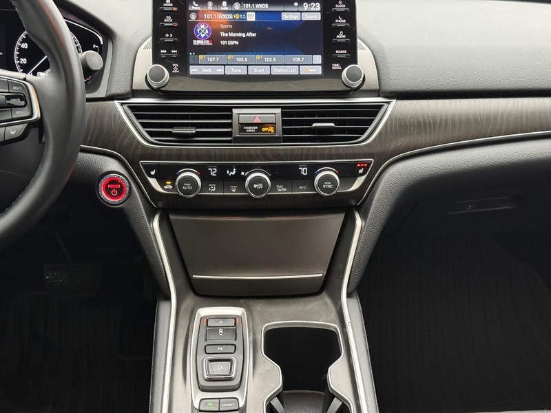 Honda Accord Hybrid Vehicle Image 16