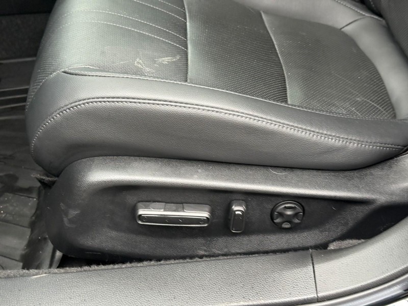 Honda Accord Hybrid Vehicle Image 21