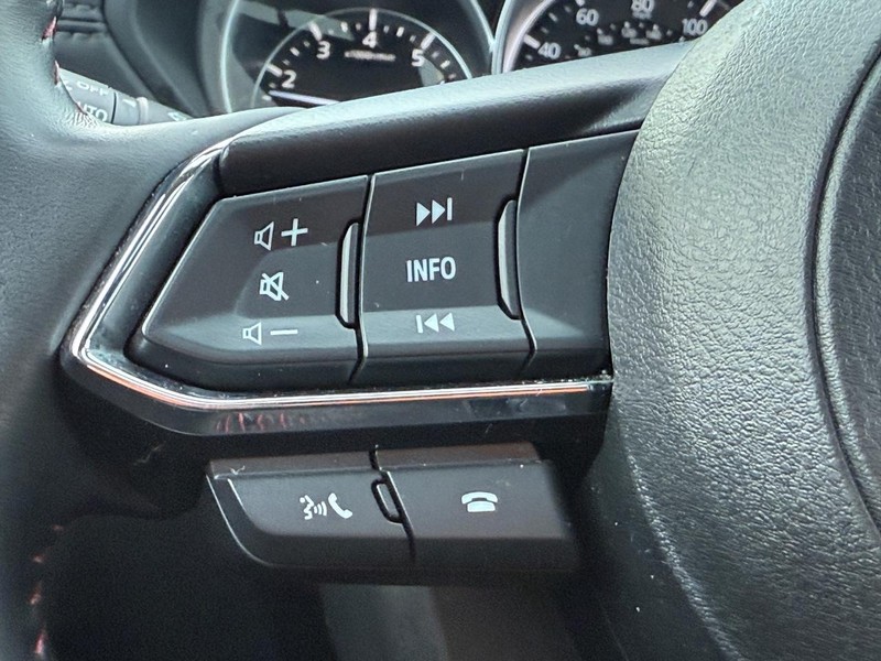 Mazda CX-5 Vehicle Image 17