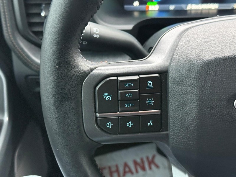 Ford F-150 Lightning Vehicle Full-screen Gallery Image 19