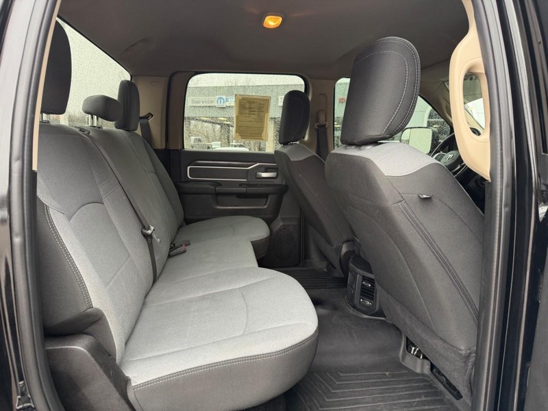 Ram 2500 Vehicle Image 13