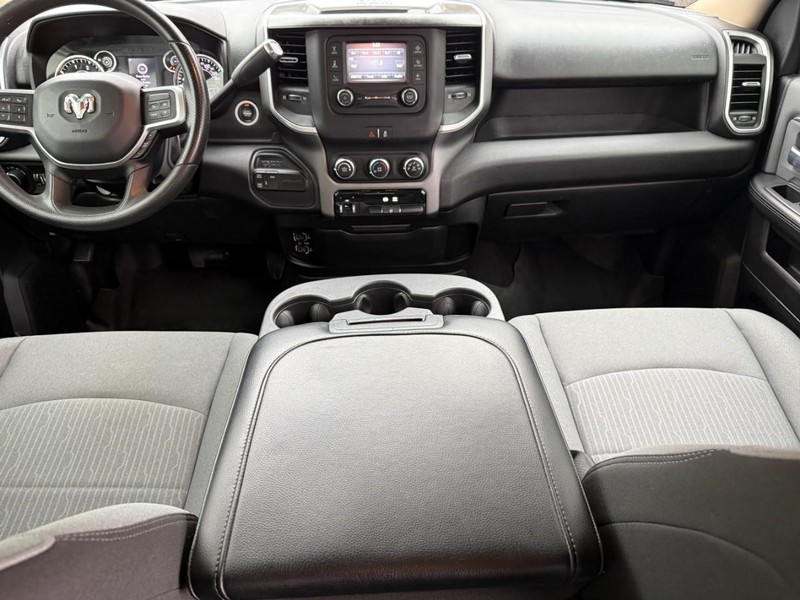 Ram 2500 Vehicle Image 14