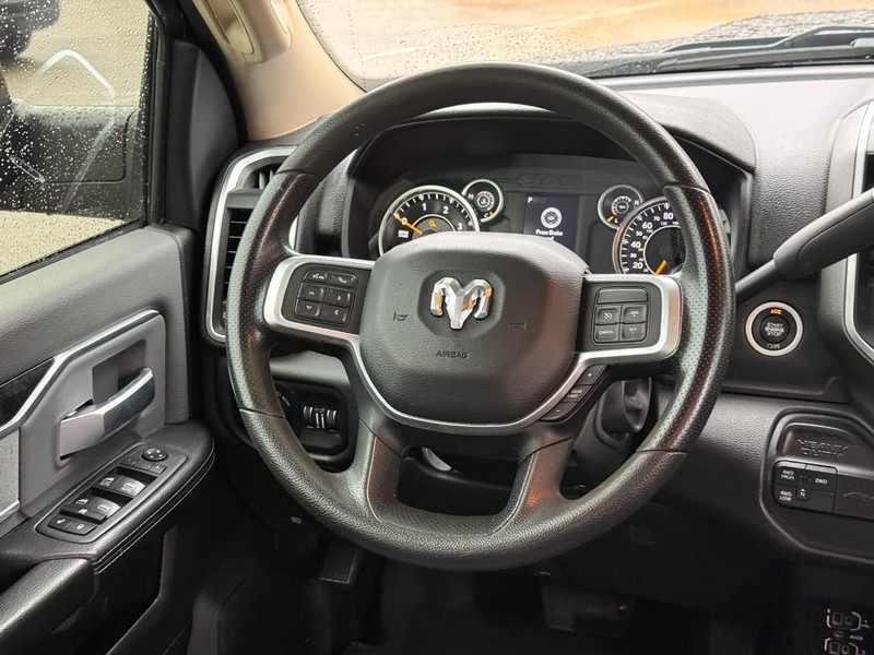 Ram 2500 Vehicle Image 15