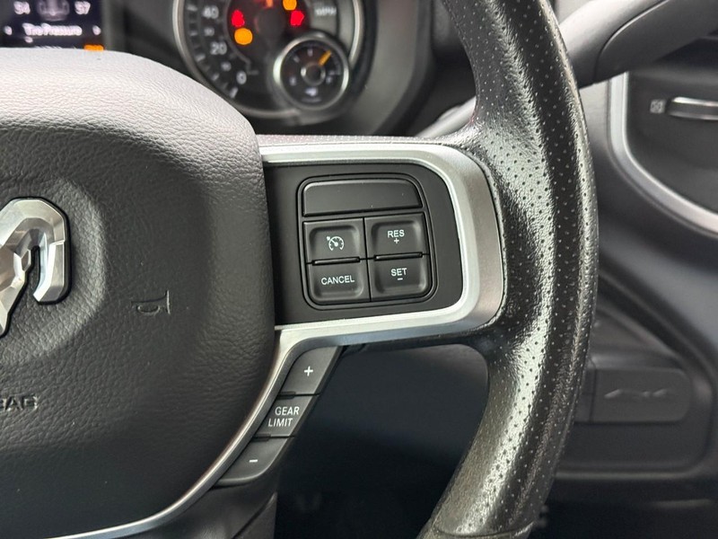 Ram 2500 Vehicle Image 23