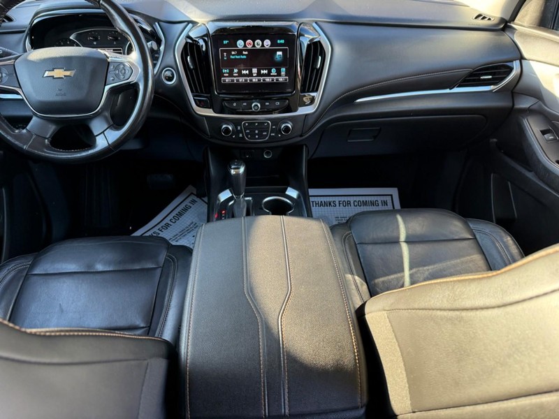 Chevrolet Traverse Vehicle Full-screen Gallery Image 13