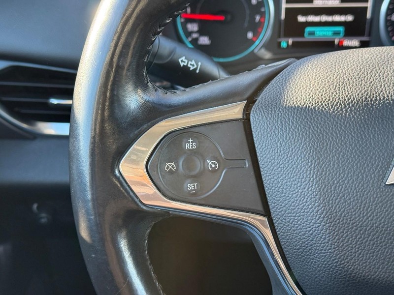 Chevrolet Traverse Vehicle Full-screen Gallery Image 23