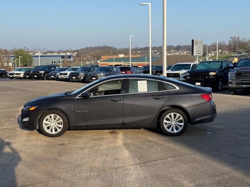 Chevrolet Malibu Vehicle Image 03