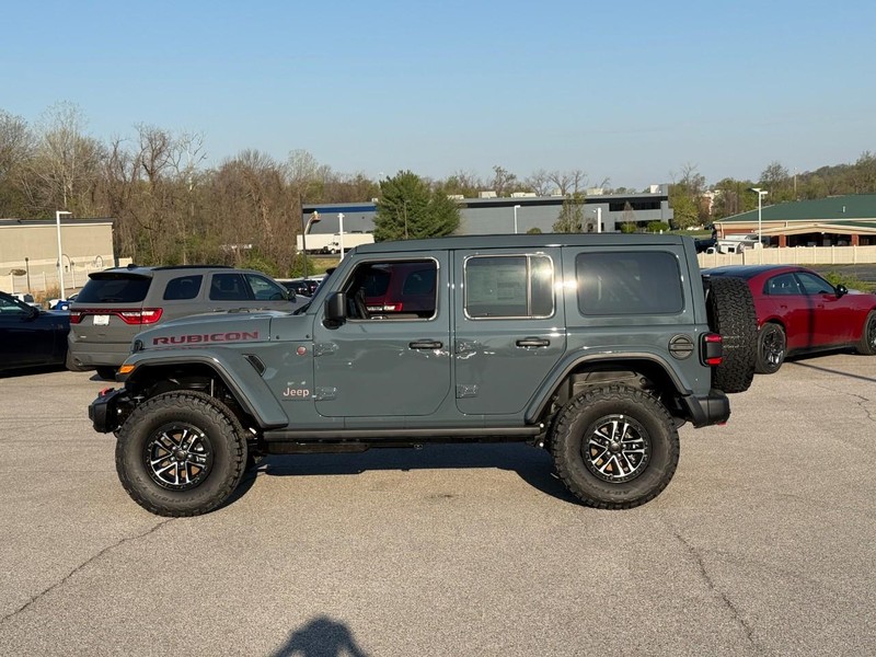 Jeep Wrangler Vehicle Image 03