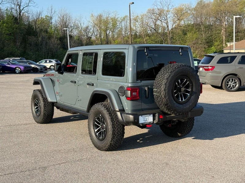 Jeep Wrangler Vehicle Image 04