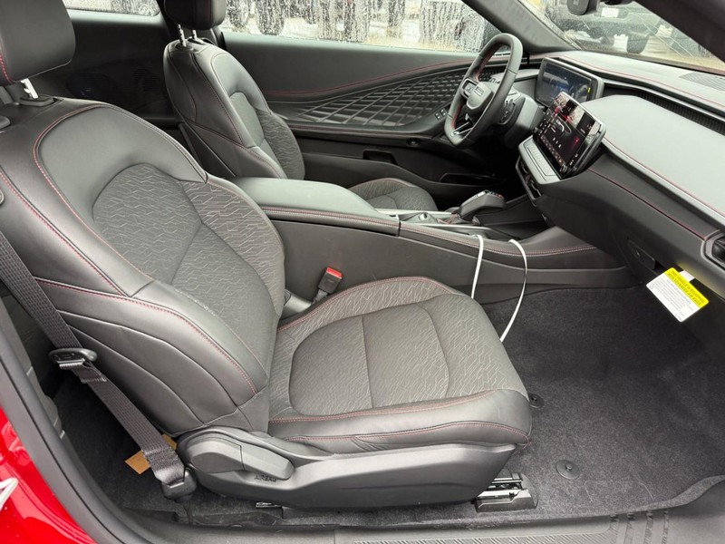 Dodge Charger Vehicle Full-screen Gallery Image 5