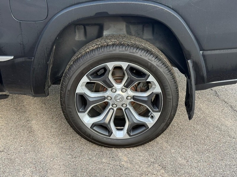 Ram 1500 Vehicle Image 05