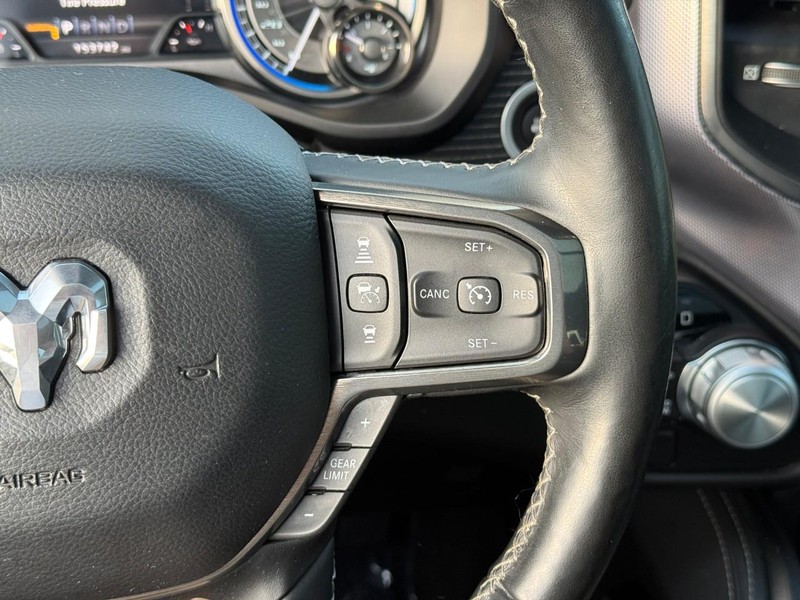 Ram 1500 Vehicle Image 23