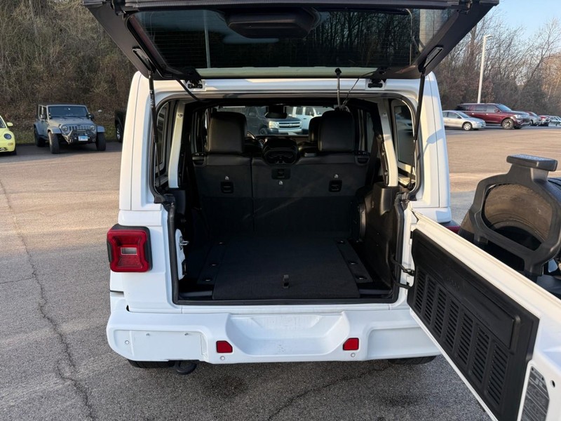 Jeep Wrangler Vehicle Image 07