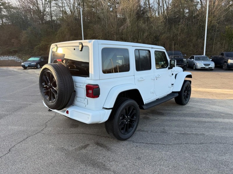 Jeep Wrangler Vehicle Image 09